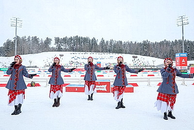 \"Здесь особенная атмосфера благодаря болельщикам\". Этап Кубка Содружества по биатлону стартовал в \"Раубичах\"