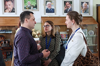 От конкурсов к признанию. Как в Беларуси формируют новую плеяду молодых писателей