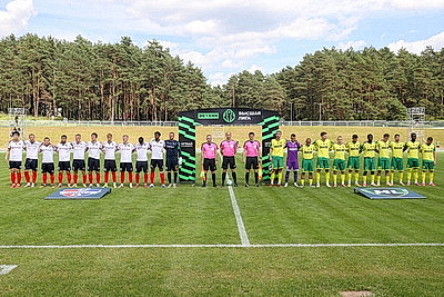 Минское \"Динамо\" сохраняет лидерство в футбольном чемпионате Беларуси