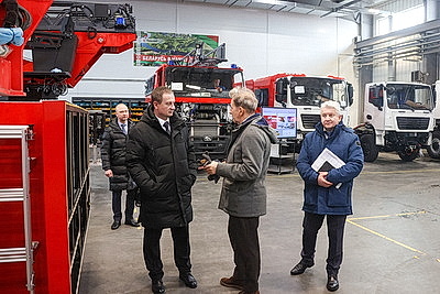 Мобильные госпитали и автолестницы. Что нового презентует крупный белорусский производитель пожарной техники