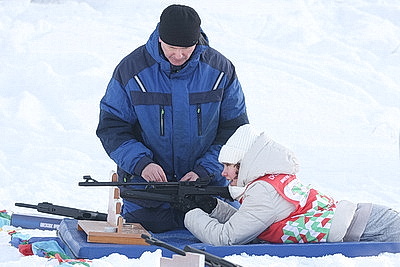 В Минске проходят районные этапы \"Снежного снайпера - 2026\"