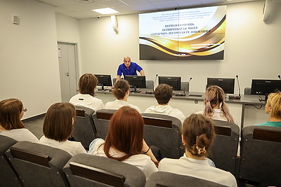 \"Множество предметов в школе объясняют в теории, а здесь - практика\". Проект \"Запусти сердце\" вновь собрал десятиклассников