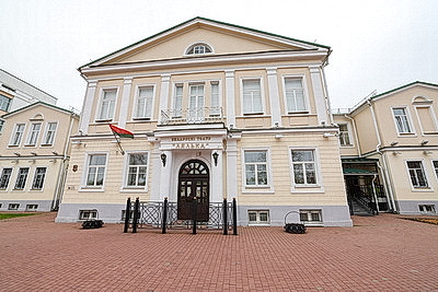 Около 100 постановок за карьеру. Основатель кукольного театра в Витебске рассказал о любимых спектаклях