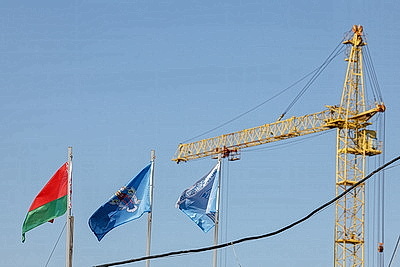 Ход работ по строительству городской клинической инфекционной больницы обсудили на выездном заседании Мингорисполкома