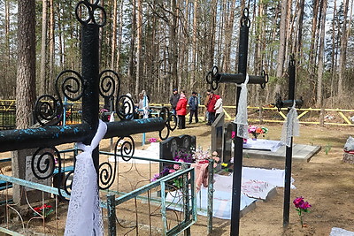 Православные верующие отметили Радуницу