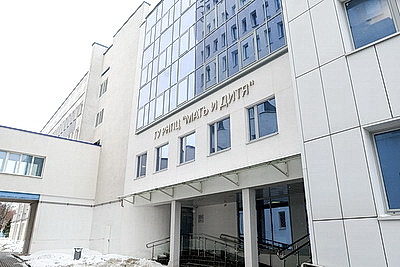 Парламентская делегация Зимбабве посетила РНПЦ \"Мать и дитя\" и МТЗ