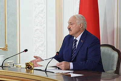 Техника, кадры и надежность сушильного хозяйства. Лукашенко назвал главные условия успеха уборочной