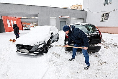 Более 1,1 тыс. единиц спецтехники устраняют последствия снегопада в Беларуси