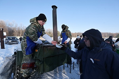 Православные верующие празднуют Крещение Господне