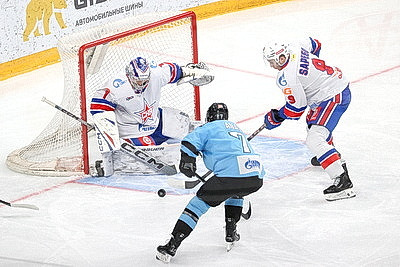 Минские динамовцы уступили СКА