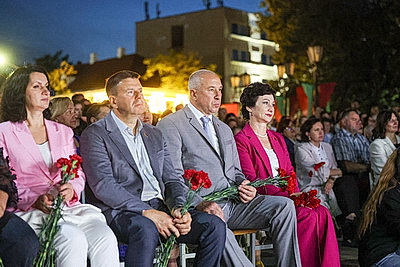 Мужество, стойкость, любовь. О женщинах-фронтовиках рассказала мемориальная акция в Гродно