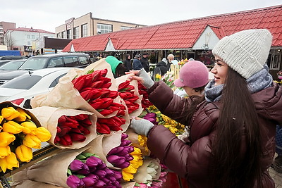 Атмосфера на улицах белорусских городов в преддверии 8 Марта
