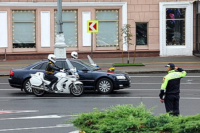 Президент Мьянмы возложил венок к монументу Победы в Минске