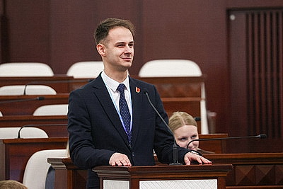 \"Разговор на равных\": диалог с молодежью состоялся в Совете Республики и Палате представителей