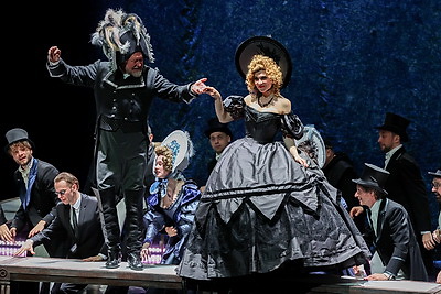 Нижегородский государственный академический театр драмы им.М.Горького представил в Минске спектакль \"Ревизор\"