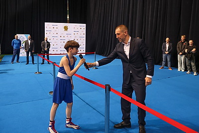 Чемпионы мира по боксу Цзю и Пирог провели мастер-класс для участников мемориала Ботвинника