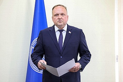 Терехов представил нового министра архитектуры и строительства коллективу ведомства