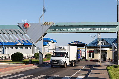Высокотехнологичный бройлерный цех открыли на Витебской птицефабрике