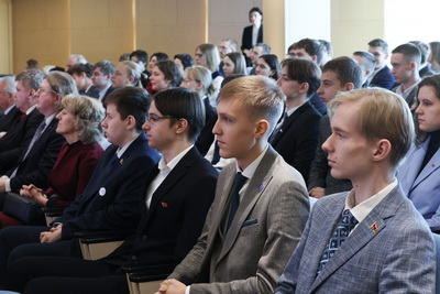 Победителей международных олимпиад чествовали в индустриальном парке \"Великий камень\"