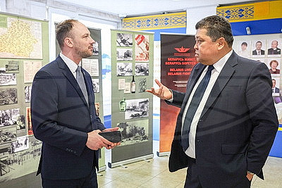 \"Нам есть чему учиться\". Председатель ЦИК Кыргызстана о работе с населением в Беларуси