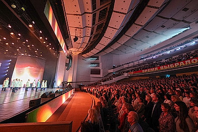 В Минске проходит торжественный концерт ко Дню единения народов Беларуси и России