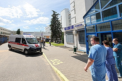 Пять пострадавших в Брянской области детей доставлены в РНПЦ детской хирургии