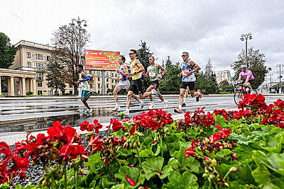 В Минском полумарафоне-2026 поучаствовали 30 тыс. любителей бега из 40 стран