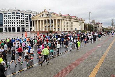 В Минском полумарафоне-2026 поучаствовали 30 тыс. любителей бега из 40 стран