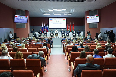 Форум регионов Беларуси и России проходит в Минске и Минской области