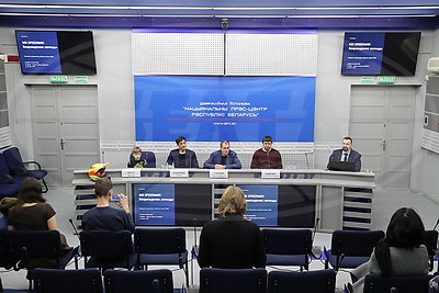 Моторы, лед и скорость. Под Минском 31 января пройдут уникальные мотогонки MX Speedway