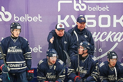\"Адмирал\" из Владивостока выиграл Кубок Минска по хоккею