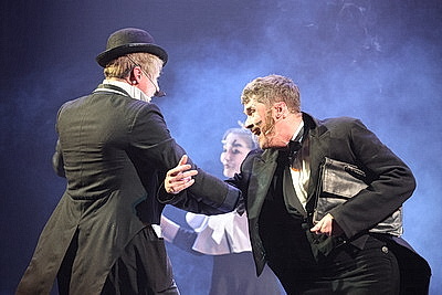 Государственный русский драматический театр им. Ф.М. Достоевского представил на \"M.@rt.контакт\" спектакль \"Чехов. Водевили\"