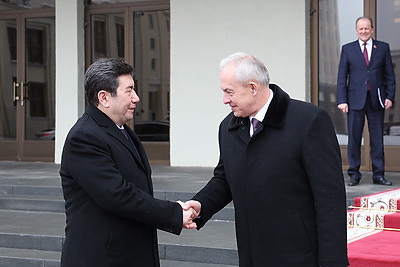 Сергеенко на встрече с делегацией Казахстана отметил роль парламентариев в продвижении объединительной повестки