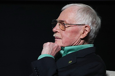 Премьера фильма \"Мой дед\" состоялась в Минске на юбилейном вечере Владимира Гостюхина