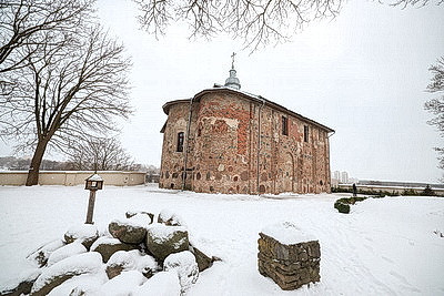 Живой рождественский вертеп появился у Коложской церкви в Гродно