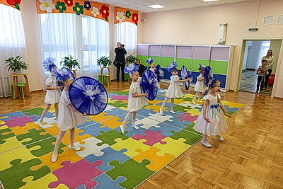 Пример райцентра с развитой социальной инфраструктурой. Что Лукашенко показали в Петрикове