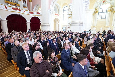 \"Разговор о важном\": укрепление институтов семьи обсуждают участники международного форума в Полоцке