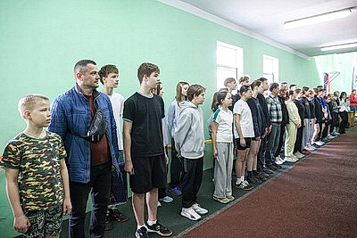 В Бресте проходит первенство города по подъему по штурмовой лестнице