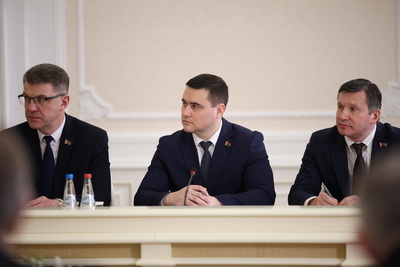 Где и как в Беларуси будут учить профессиям будущего? Вопрос стал темой совещания у Лукашенко