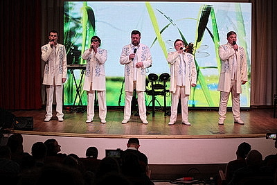 Около 100 участников собрал в Минске фестиваль \"Наши голоса\"