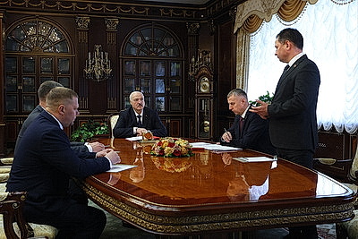 Лукашенко рассмотрел кадровые вопросы