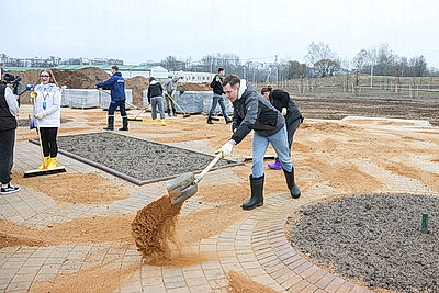 \"Минск - молодежная столица Беларуси 2026\": трудовая акция на строительстве Национального исторического музея