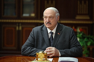 Лукашенко встретился с председателем Сената Зимбабве