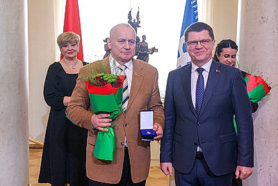 Активные, профессиональные, амбициозные. Более 100 человек получили награды от ФПБ в Минске