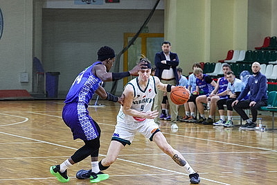 Баскетболисты \"Борисфена\" вышли в лидеры чемпионата Беларуси