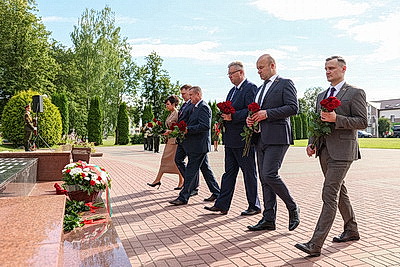 Кочанова посетила БелАЭС и ознакомилась с инфраструктурой Островца