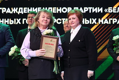 Новые проекты и международное сотрудничество. Заседание Высшего политического совета партии \"Белая Русь\" проходит в Минске