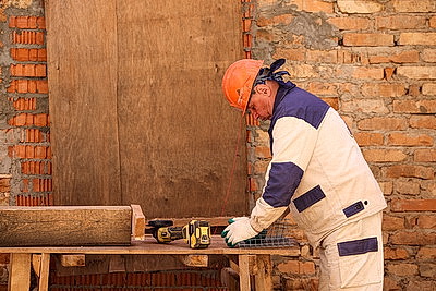 Парковая зона во дворцовом стиле и стена из бутового камня. Какой будет усадьба Потоцких после реконструкции