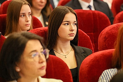 Победителей конкурсов творческих работ на тему качества и стандартизации наградили в Минске