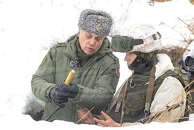 Атаки дронов, засады противника: с чем сталкиваются десантники во время проверки боеготовности ВС